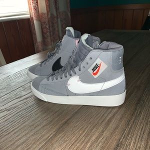 Nike Blazer Mid Rebel